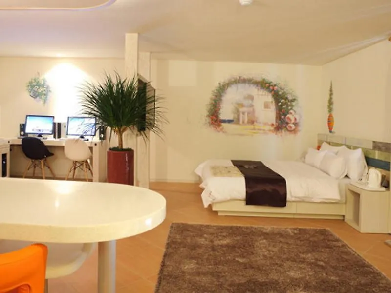 Art 1 Hotel Bucheon
